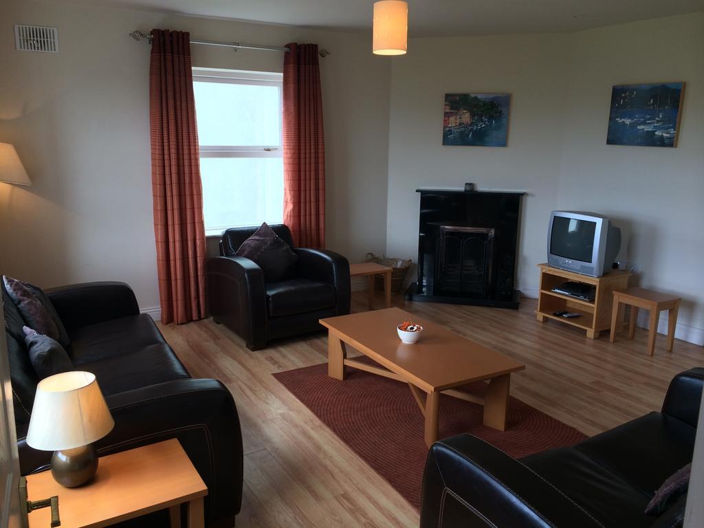 Doolin Village Lodges Room photo