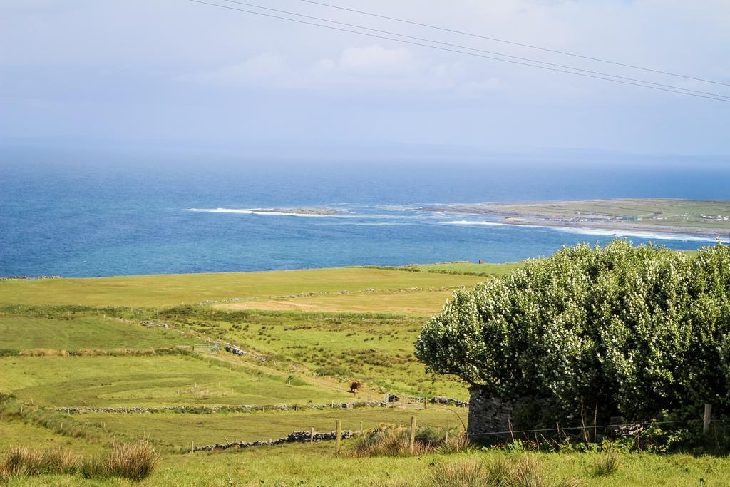 Doolin Village Lodges Exterior photo